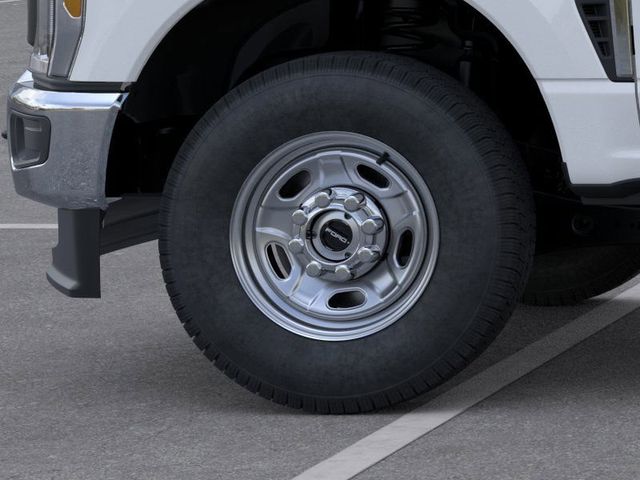 2025 Ford F-350 XL photo 18