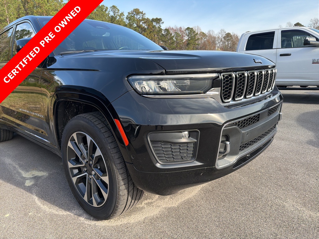 2021 Jeep Grand Cherokee L Overland's photo