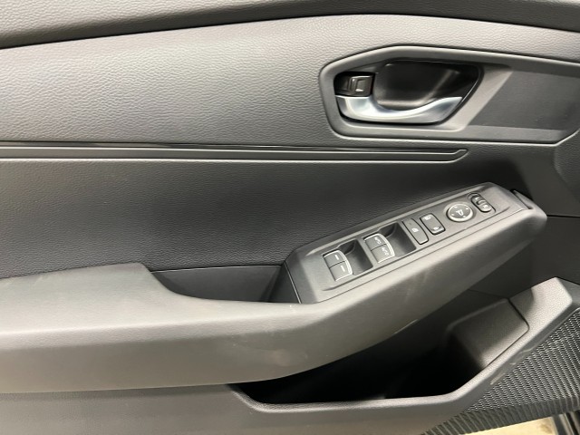 2025 Honda Accord 1.5T LX photo 12