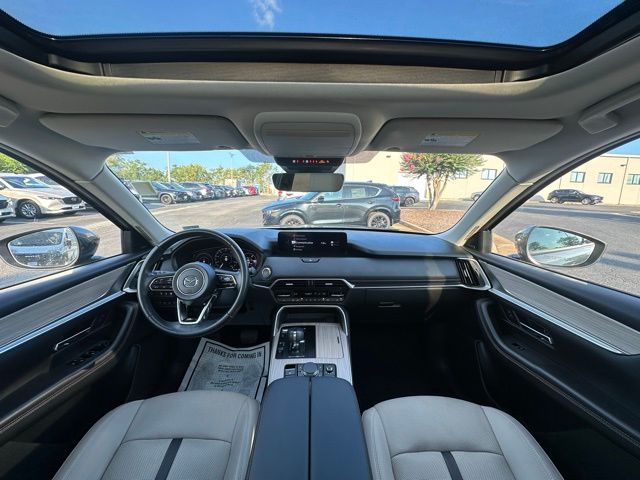2024 Mazda CX-90 Premium photo 2
