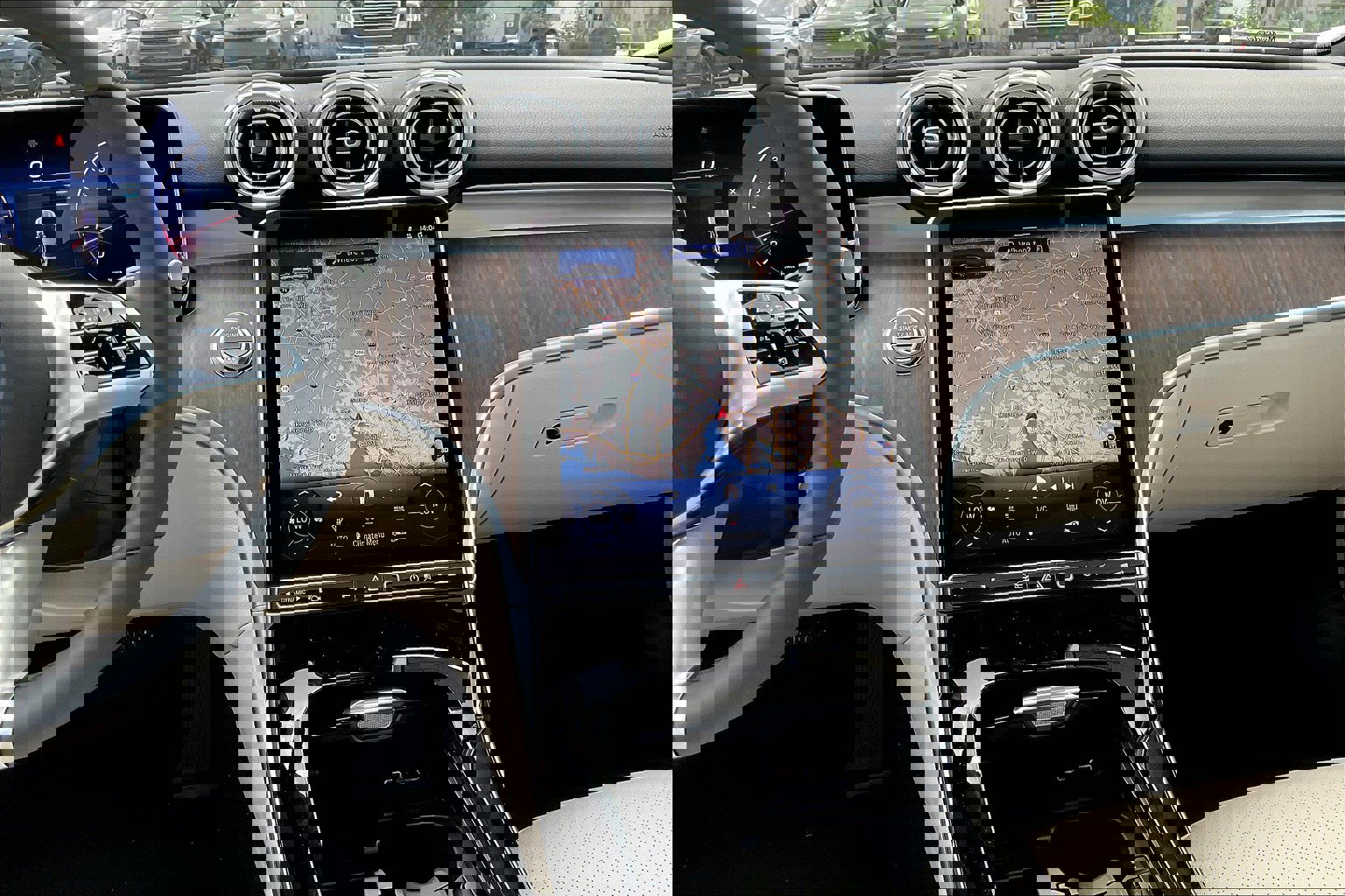 2025 Mercedes Benz C 300 4MATIC photo 7