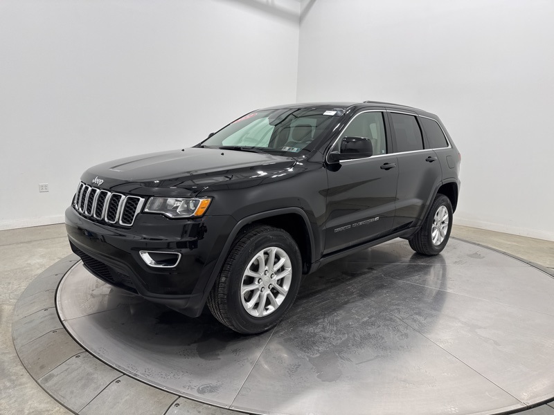 2022 Jeep Cherokee Laredo photo 3