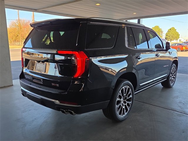 2026 Gmc Yukon Denali photo 3