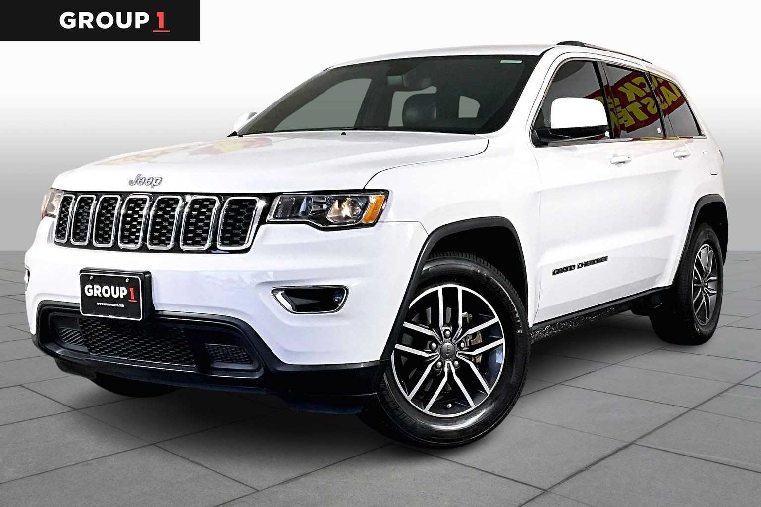2019 Jeep Grand Cherokee Laredo E's photo