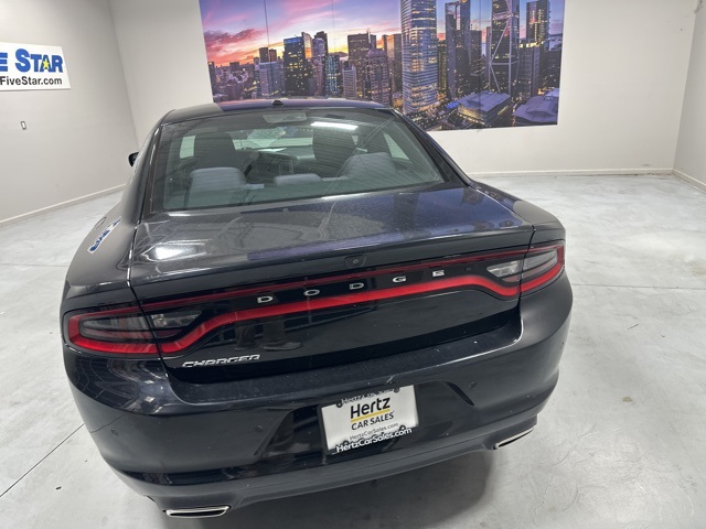 2019 Dodge Charger SXT photo 7