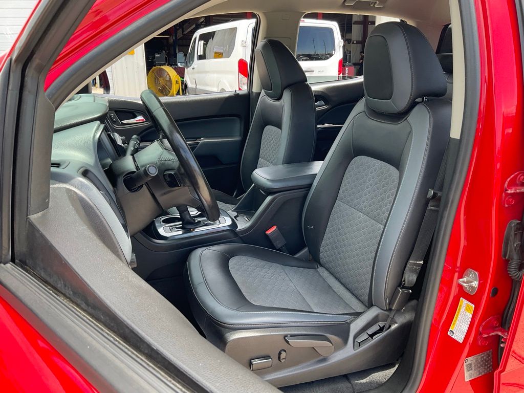 2019 Chevrolet Colorado Z71 photo 20