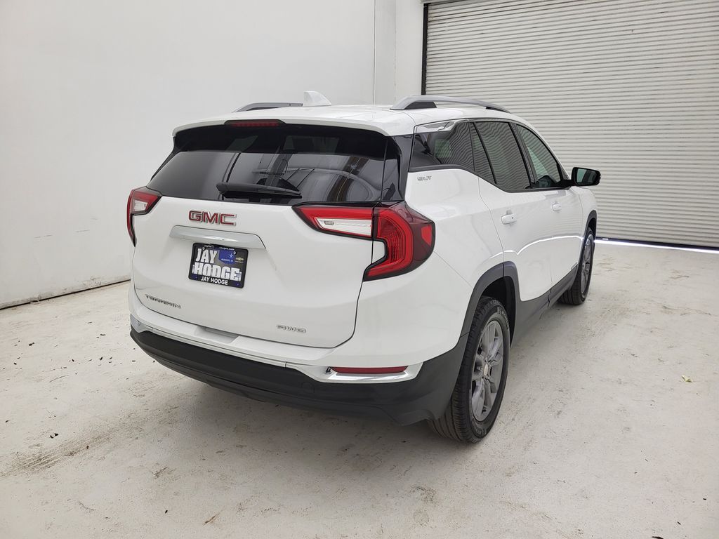 2024 Gmc Terrain SLT photo 10