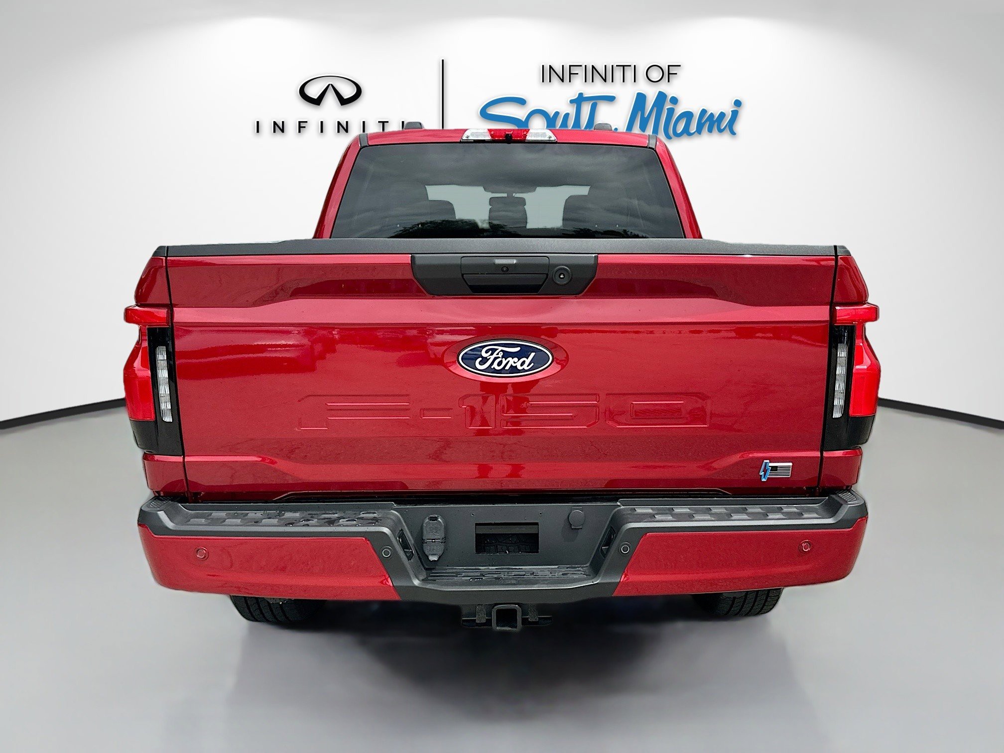 2025 Ford F-150 Lightning photo 3