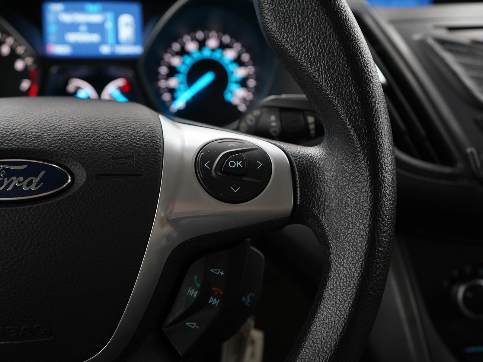 2014 Ford Escape SE photo 25