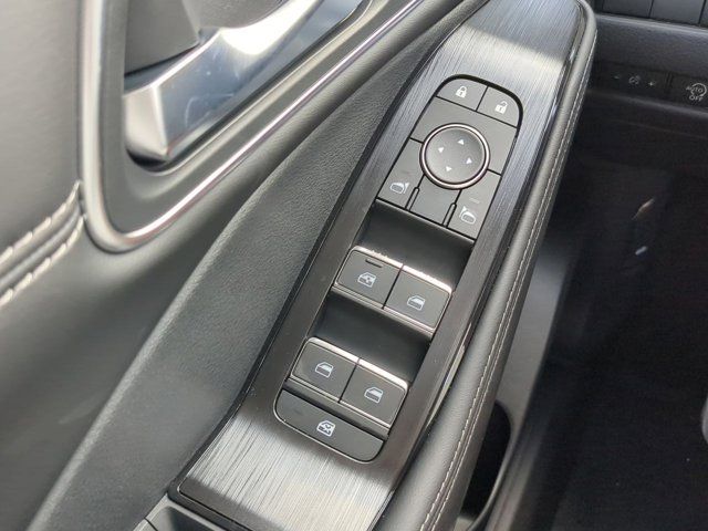 2025 Nissan Rogue Platinum photo 26