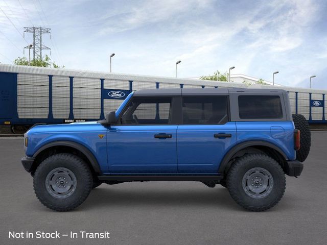 2025 Ford Bronco Badlands photo 3