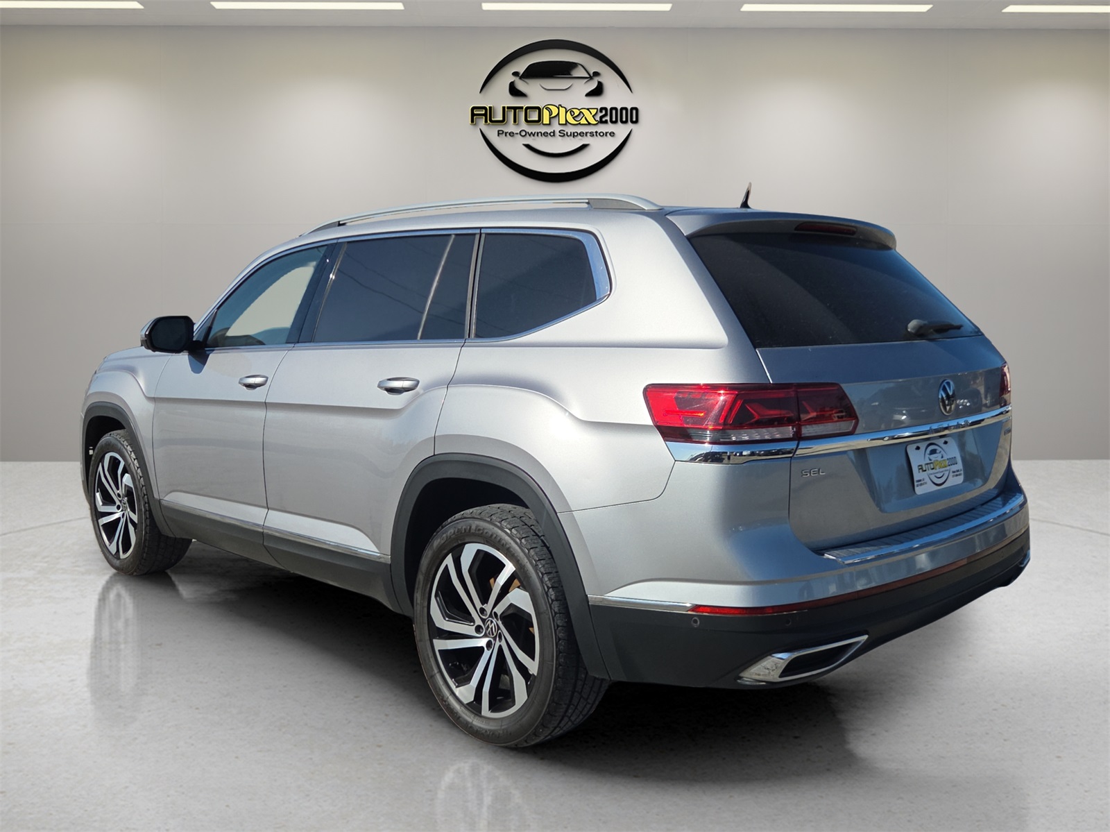 2021 Volkswagen Atlas SEL Premium photo 4