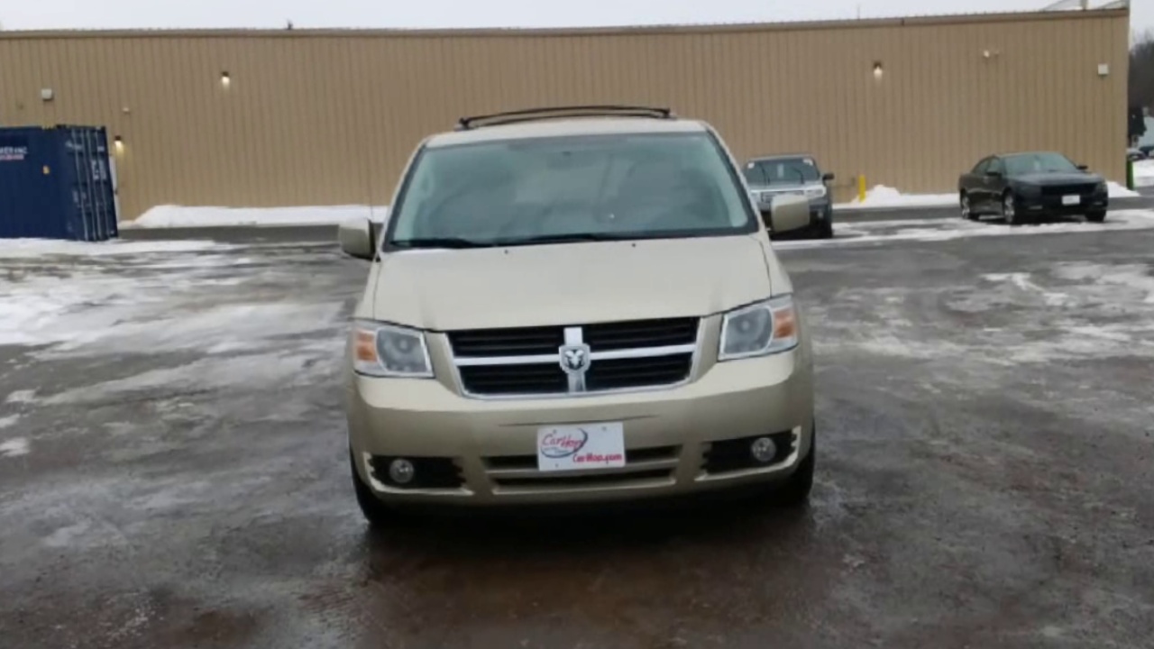 2010 Dodge Grand Caravan SXT's photo