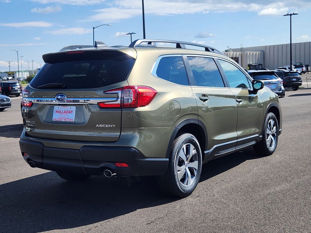2025 Subaru Ascent Premium photo 5