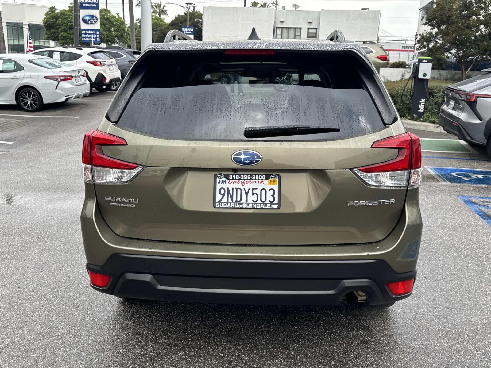 2024 Subaru Forester Premium photo 5