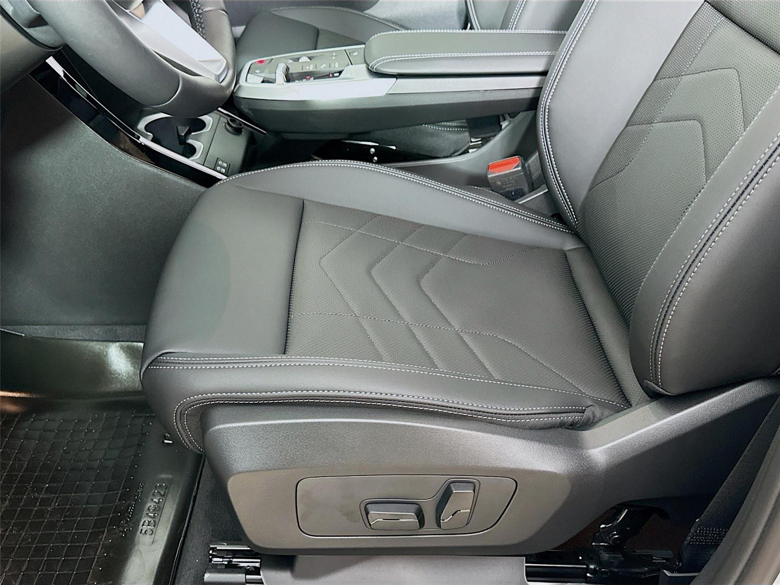 2026 Bmw X1 XDrive28i photo 18