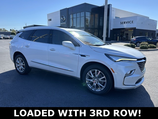 2023 Buick Enclave Premium's photo