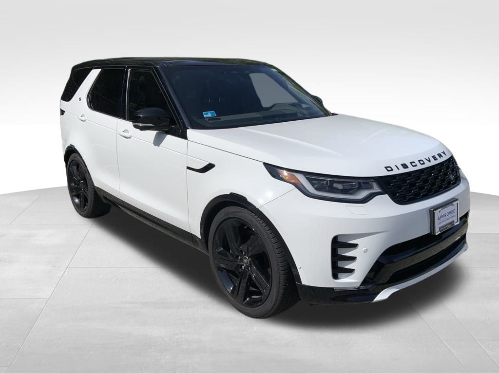 2025 Land Rover Discovery SE photo 3
