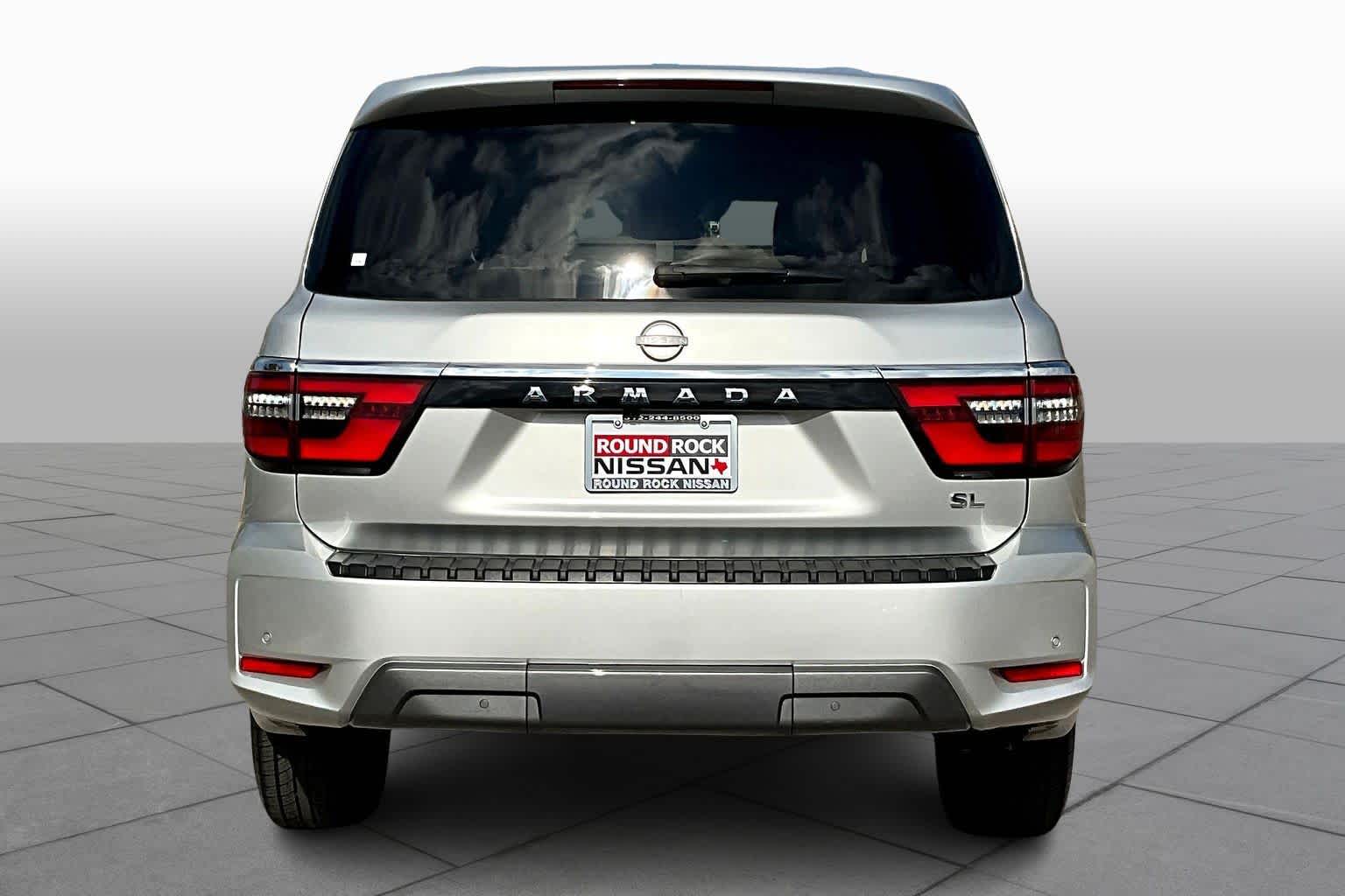 2024 Nissan Armada SL photo 4