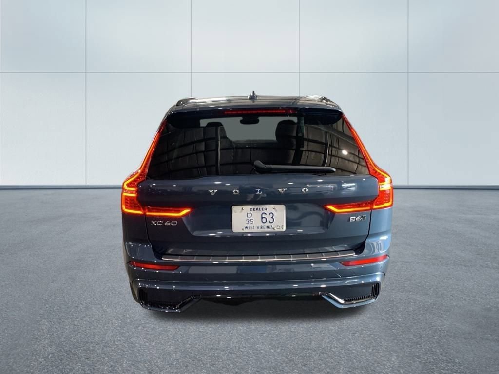 2023 Volvo XC60 Ultimate photo 4