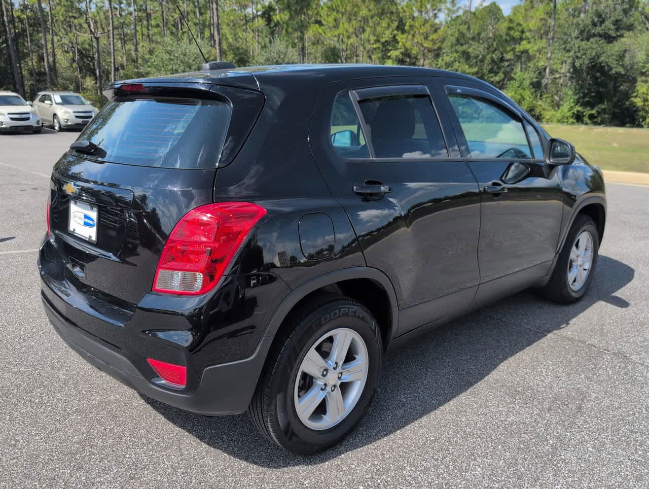 2017 Chevrolet Trax LS photo 3