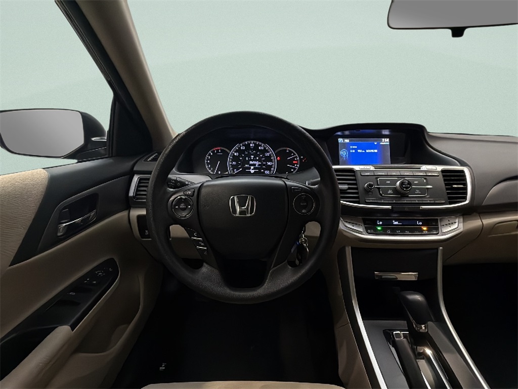 2013 Honda Accord LX photo 14