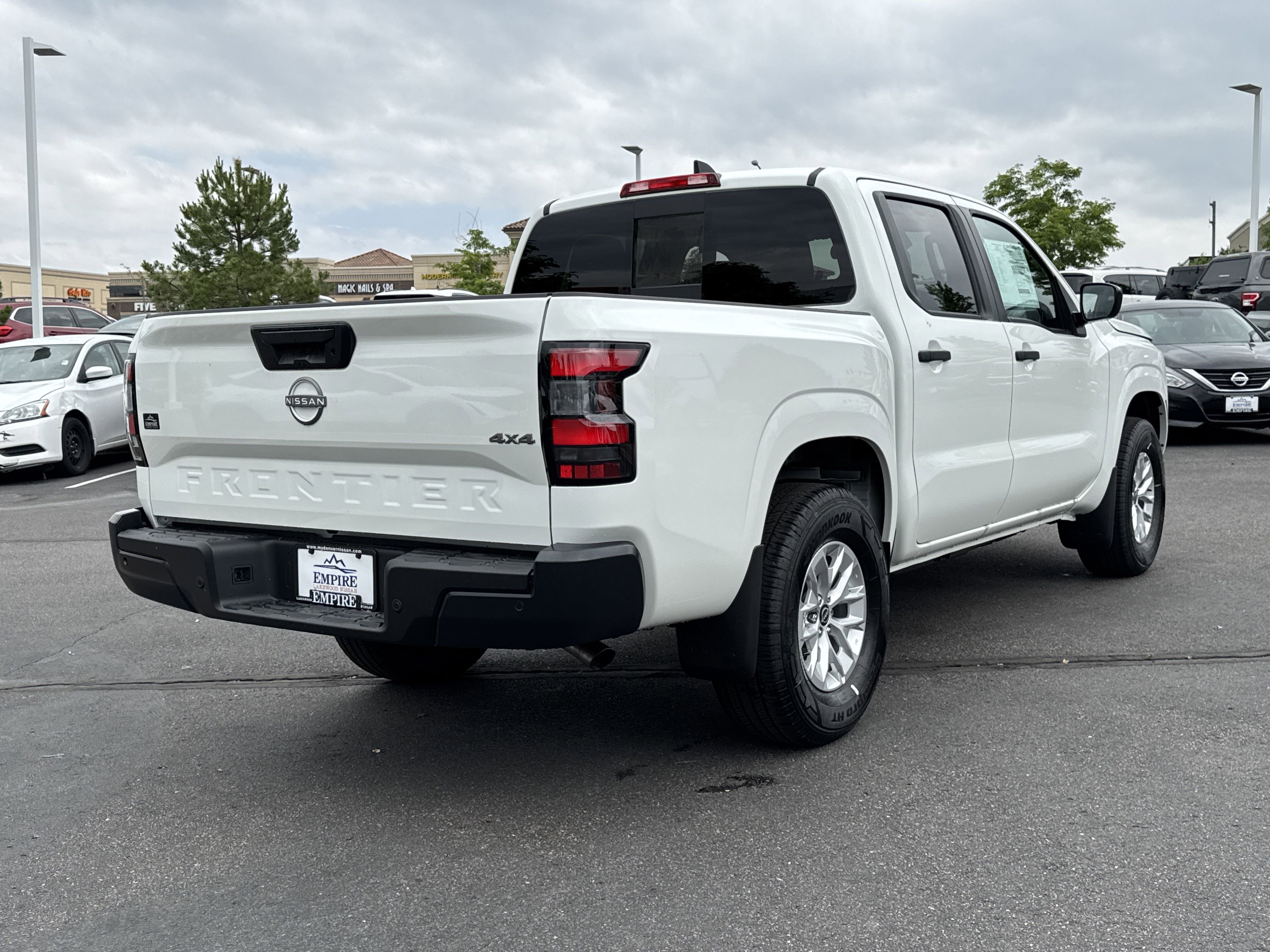 2025 Nissan Frontier S photo 2