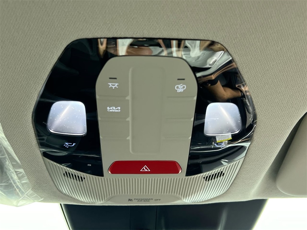 2025 Kia K4 LXS photo 20