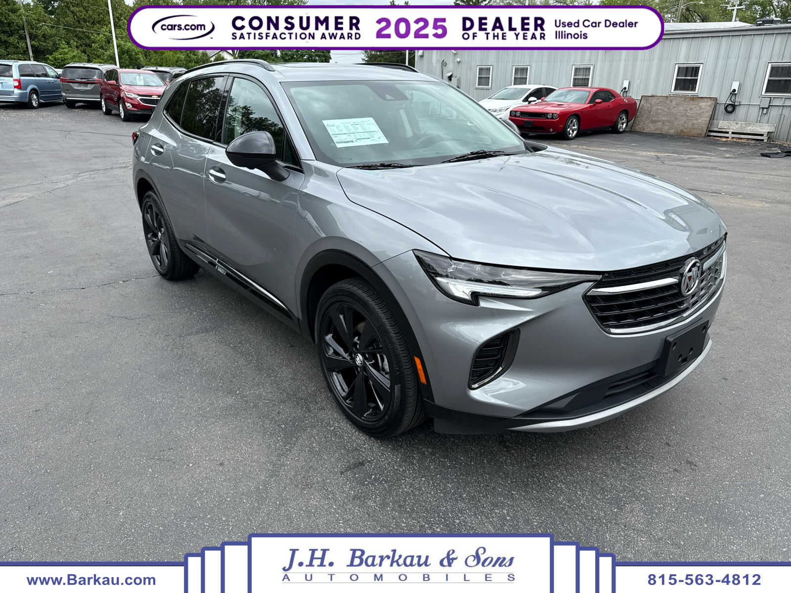 2023 Buick Envision Essence's photo