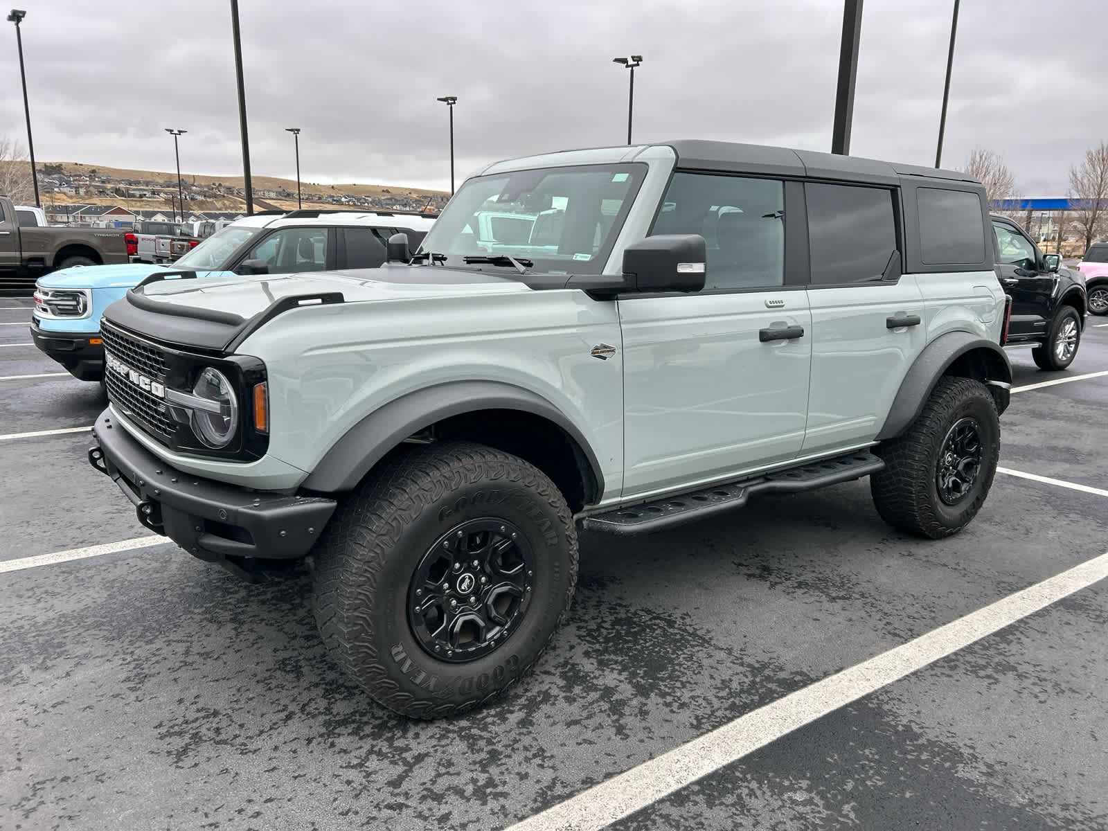 2022 Ford Bronco 4-Door Wildtrak's photo
