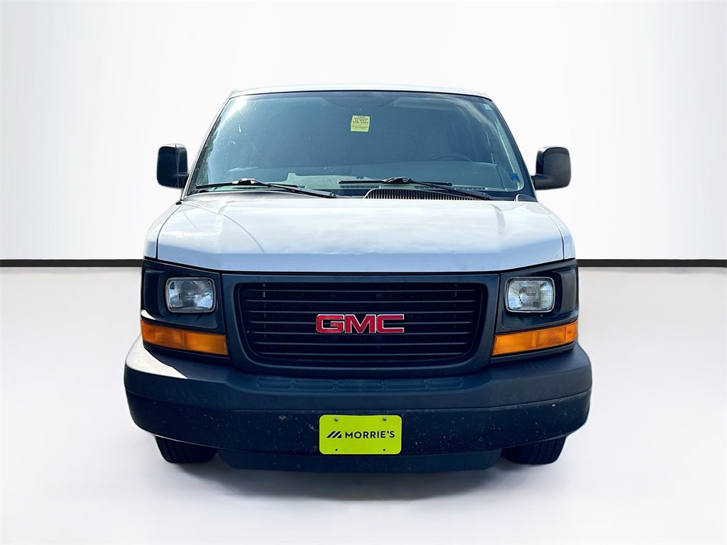 2016 Gmc Savana Cargo 3500 photo 2