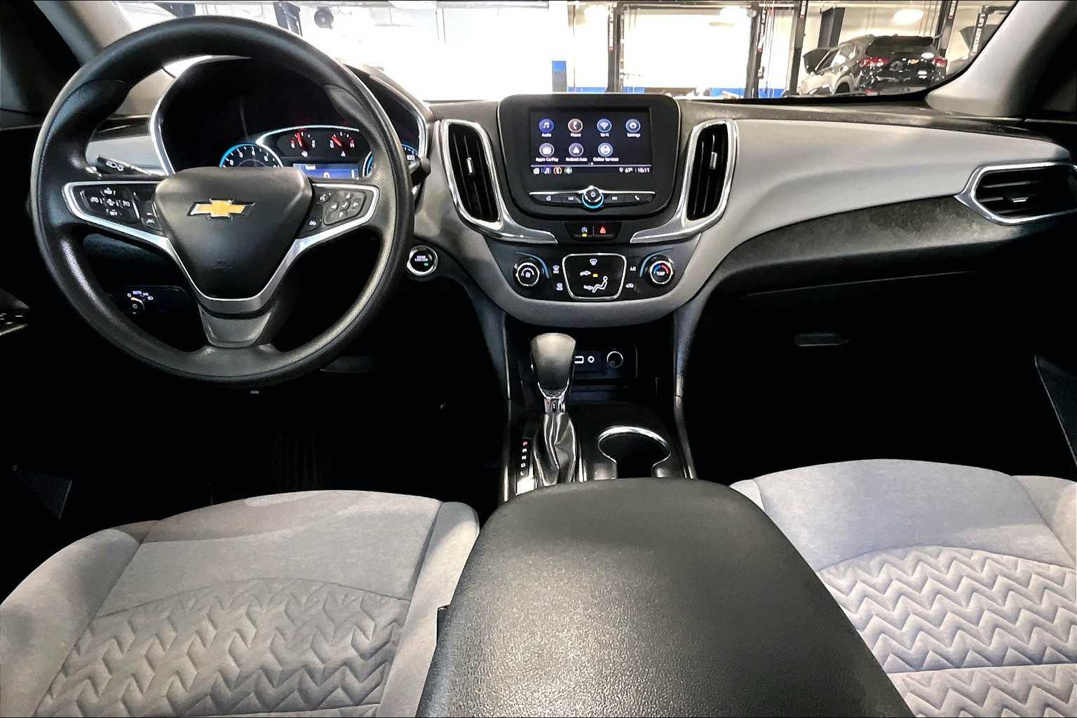 2022 Chevrolet Equinox LS photo 20