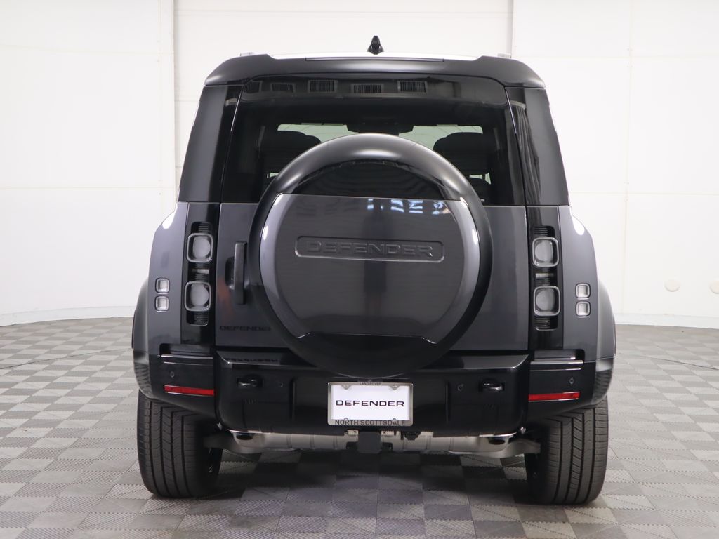 2025 Land Rover Defender 110 X photo 6