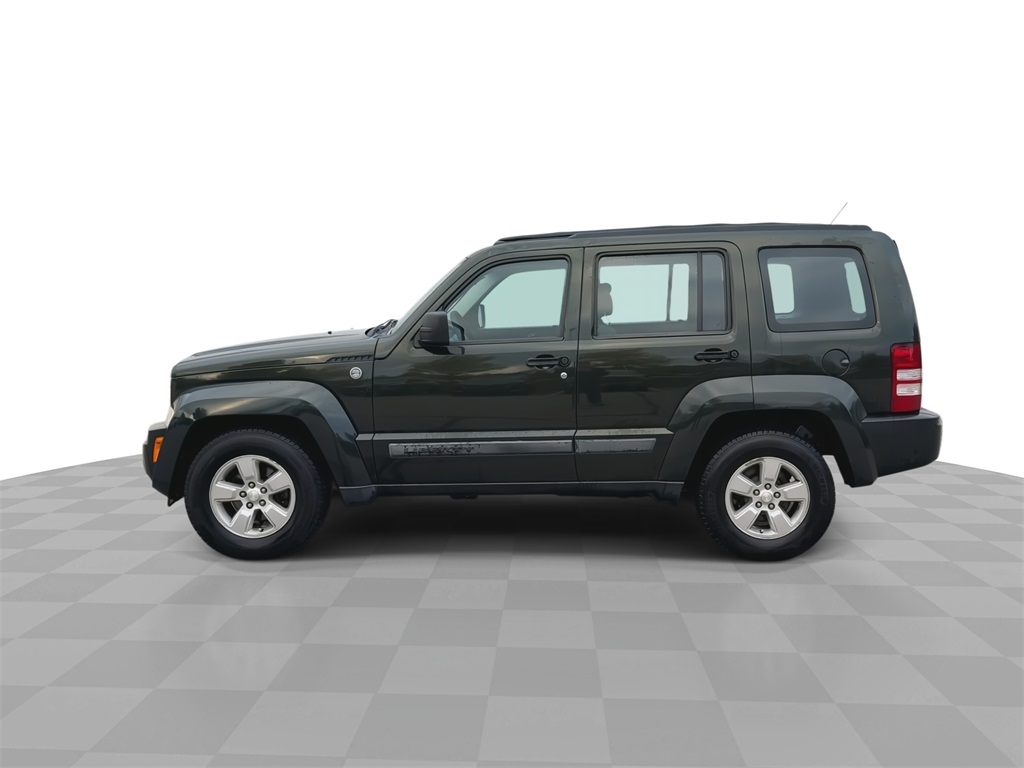 2010 Jeep Liberty Sport photo 4