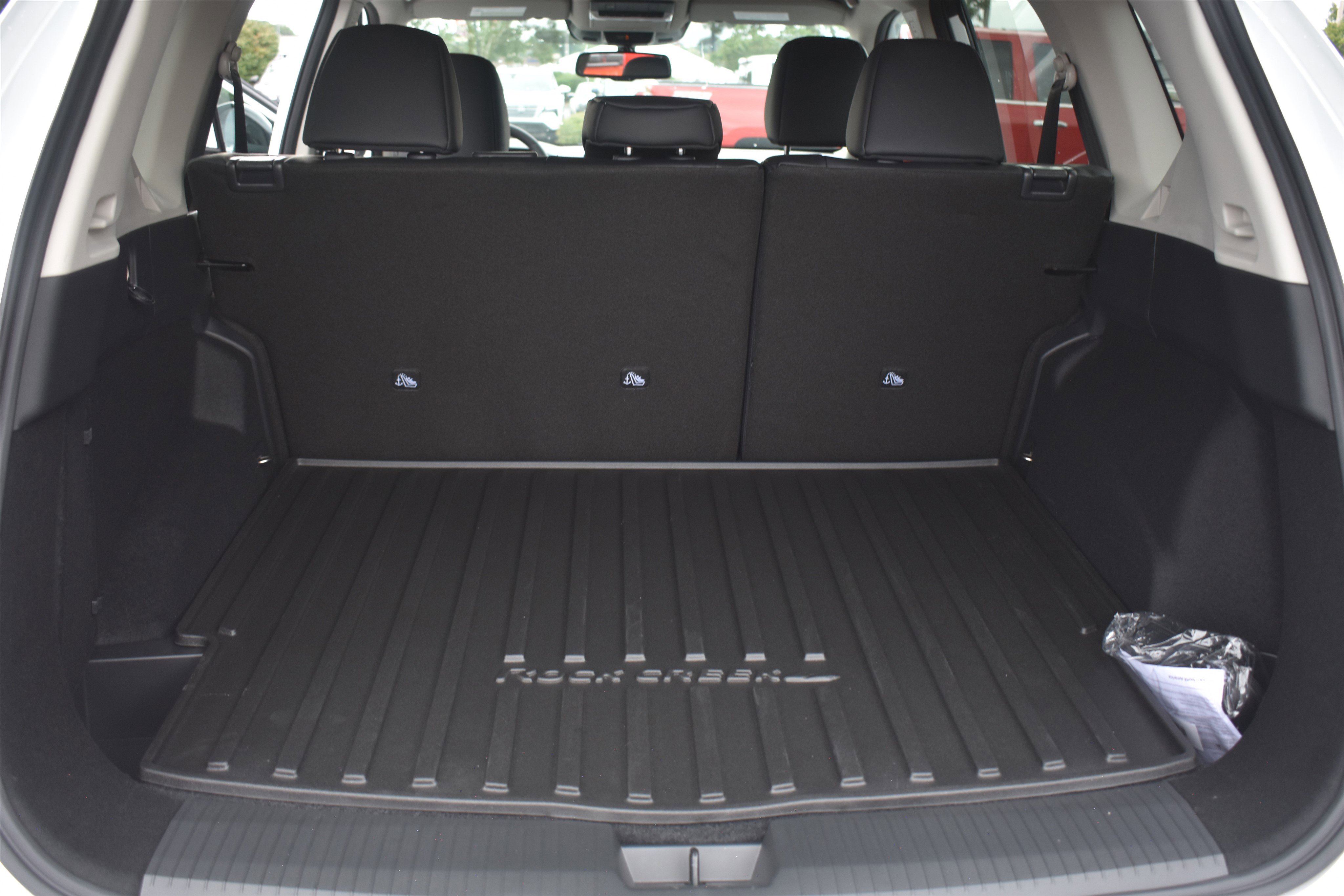2026 Nissan Rogue SV photo 13