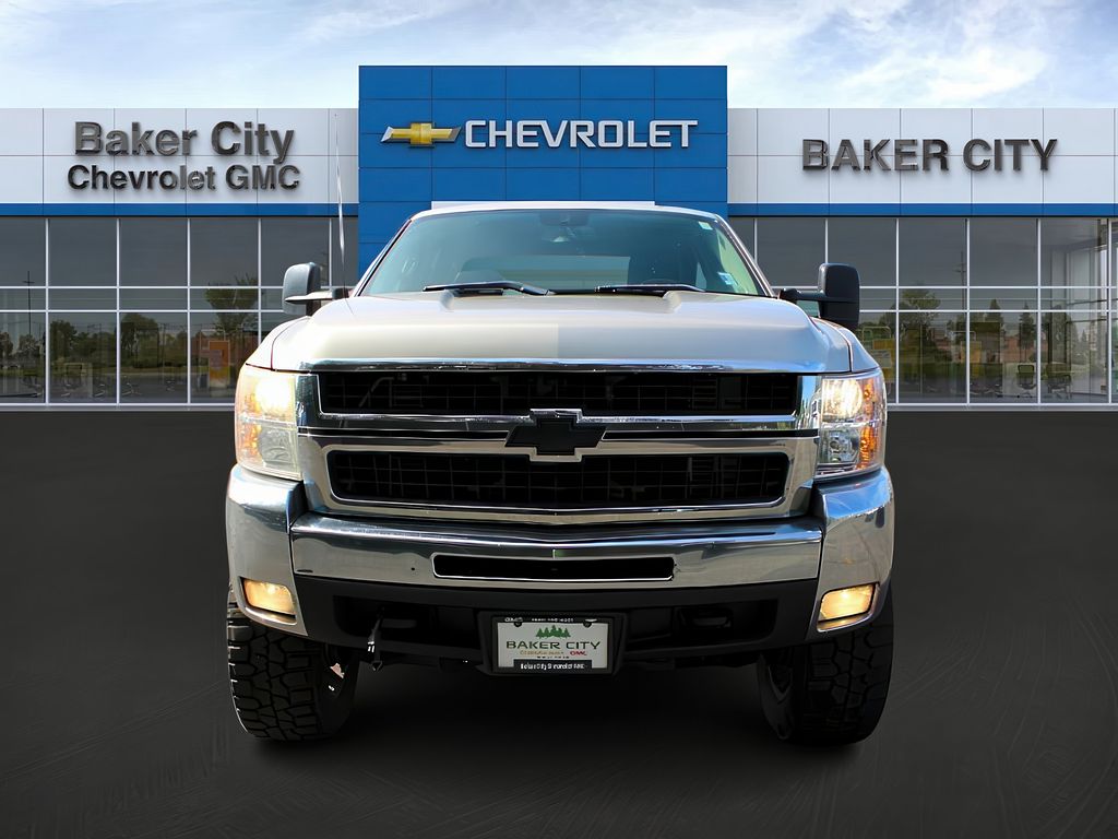 2008 Chevrolet Silverado 2500HD LTZ photo 2