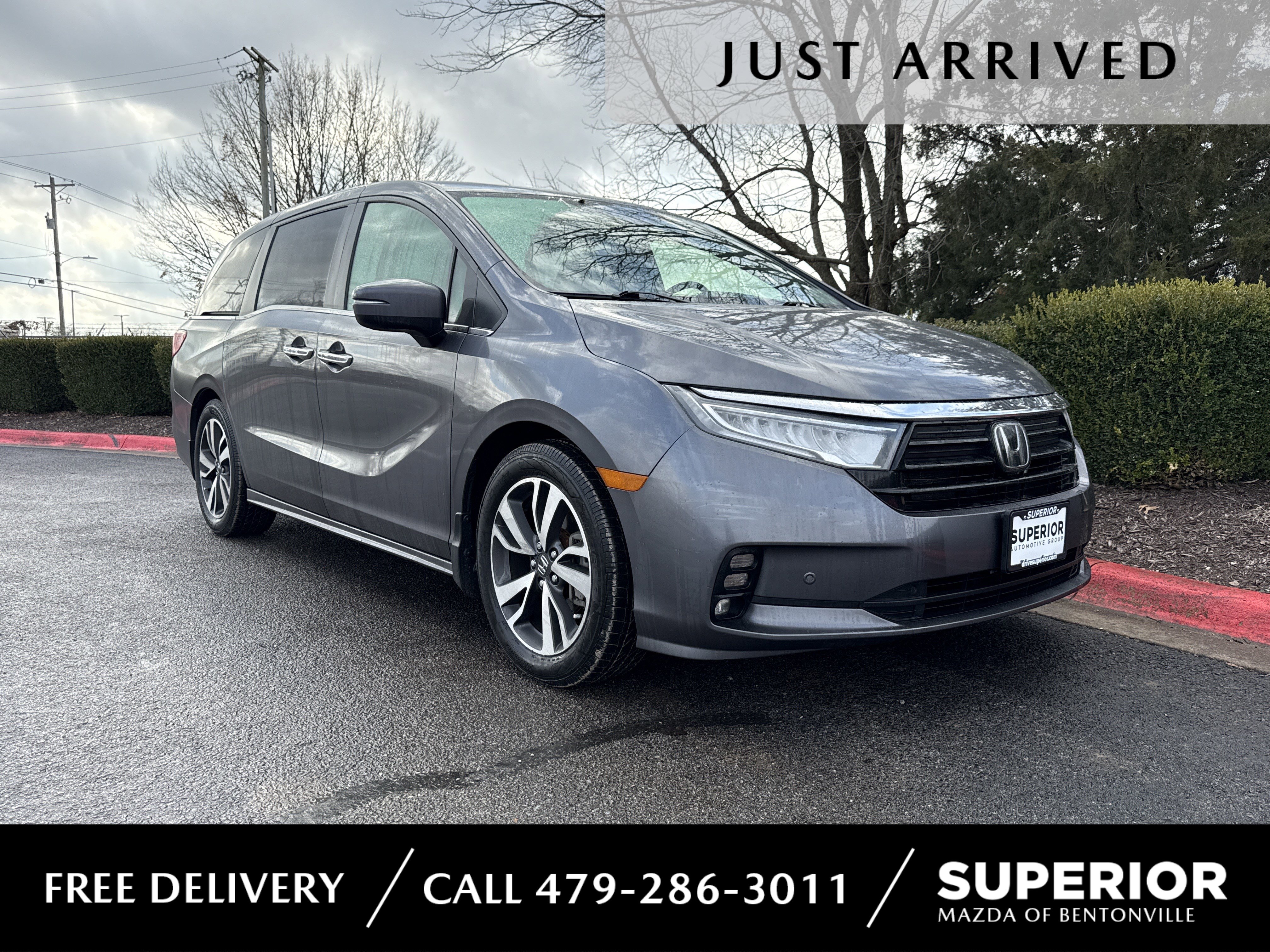 2023 Honda Odyssey Touring's photo