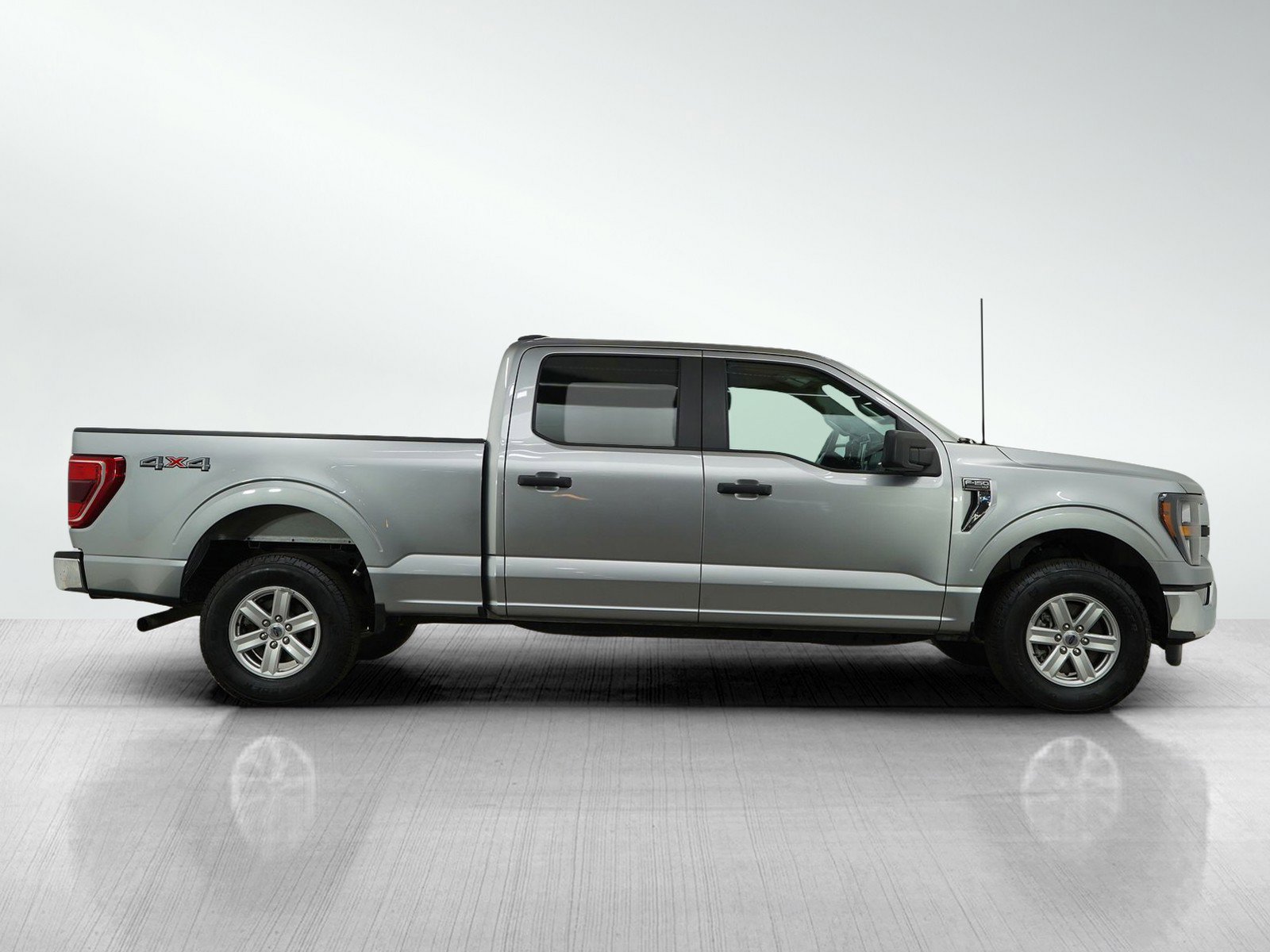 2023 Ford F-150 XL photo 5