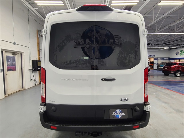 2024 Ford Transit Cargo Van photo 4