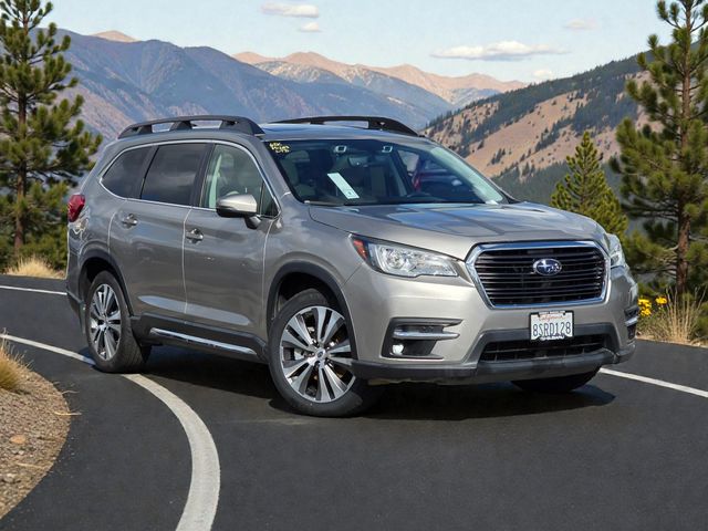 2020 Subaru Ascent Limited's photo