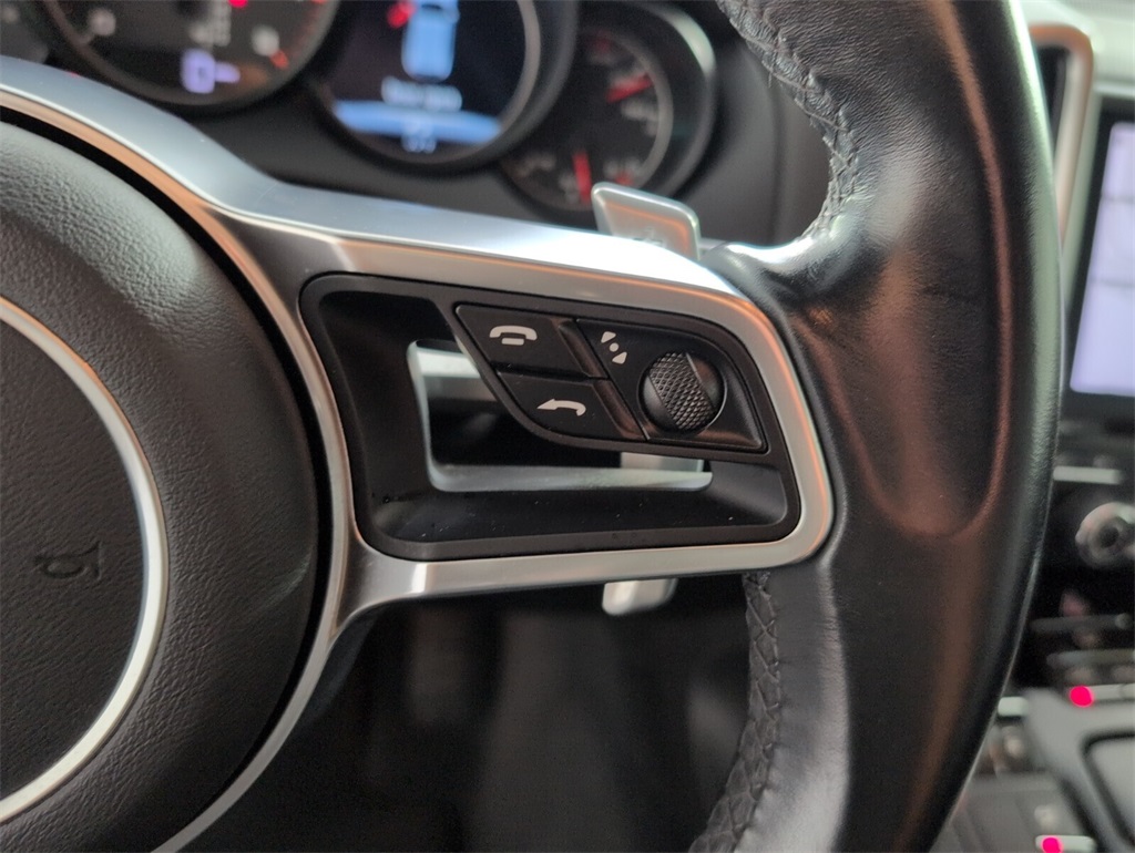 2017 Porsche Cayenne Platinum Edition photo 20