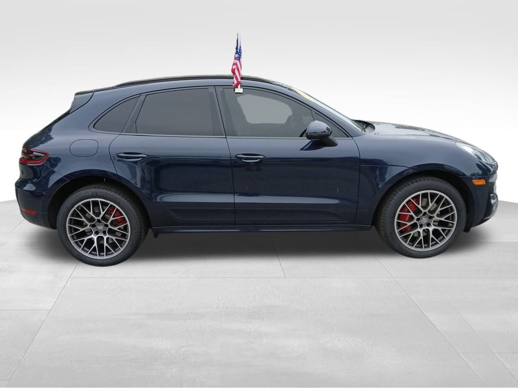 2017 Porsche Macan Turbo photo 6