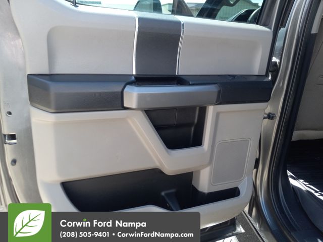 Used 2017 Gray Ford XLT image 24