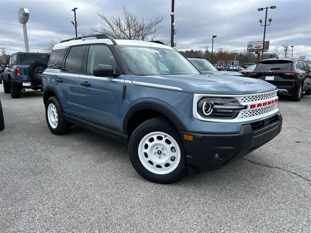 2025 Ford Bronco Sport Heritage photo 2