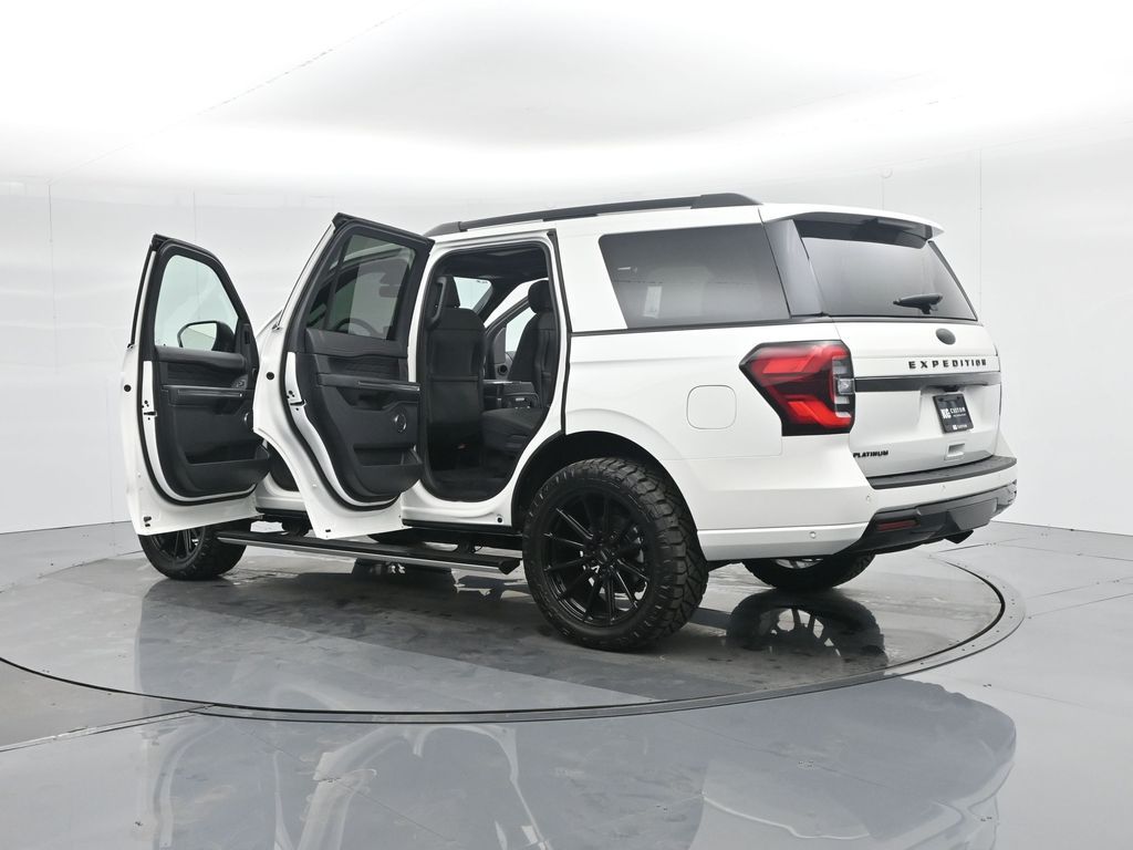 2024 Ford Expedition Platinum photo 35