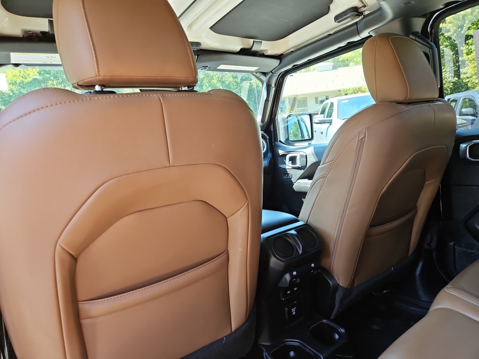2021 Jeep Gladiator Overland photo 18