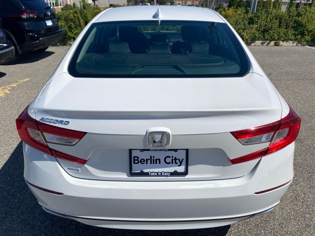 2020 Honda Accord LX photo 4