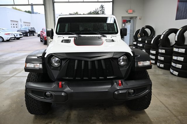 2023 Jeep Wrangler Rubicon photo 2