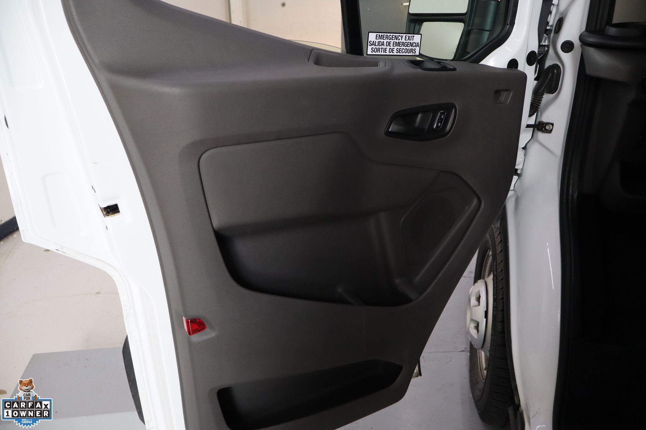 2024 Ford Transit photo 4