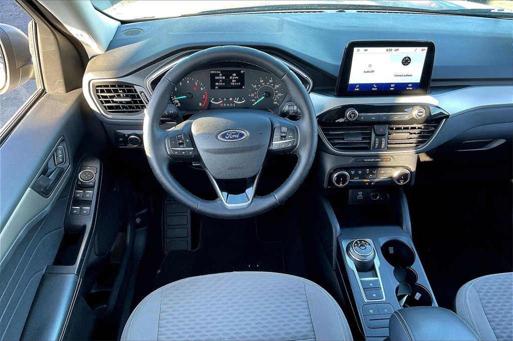 2022 Ford Escape SE photo 4